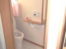 洋式便器にしたので足腰への負担が軽減しました